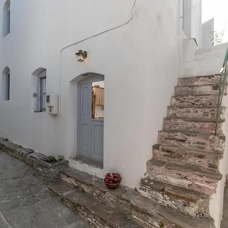 Σπίτι διακοπών Old Mansion In